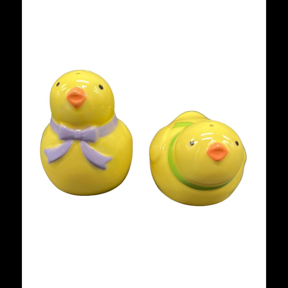 Easter Spring Chirping Chicks Salt & Pepper Shakers
